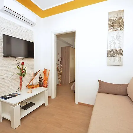 Casa de hóspedes Mia 4*